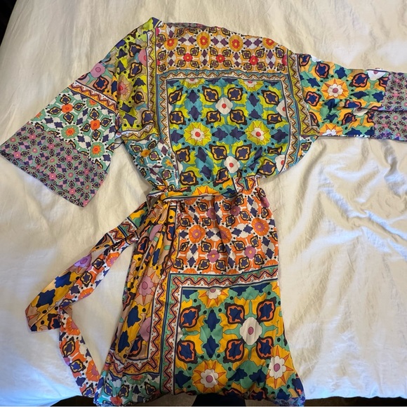 Zara Bright Print Silky Tie Waist Kimono Robe - Sz: XXL. - Picture 5 of 5